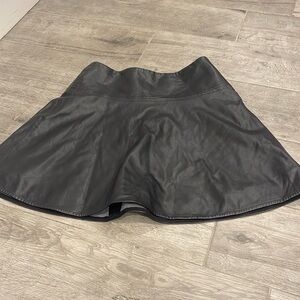 Milly minis sz 12 black leather skirt